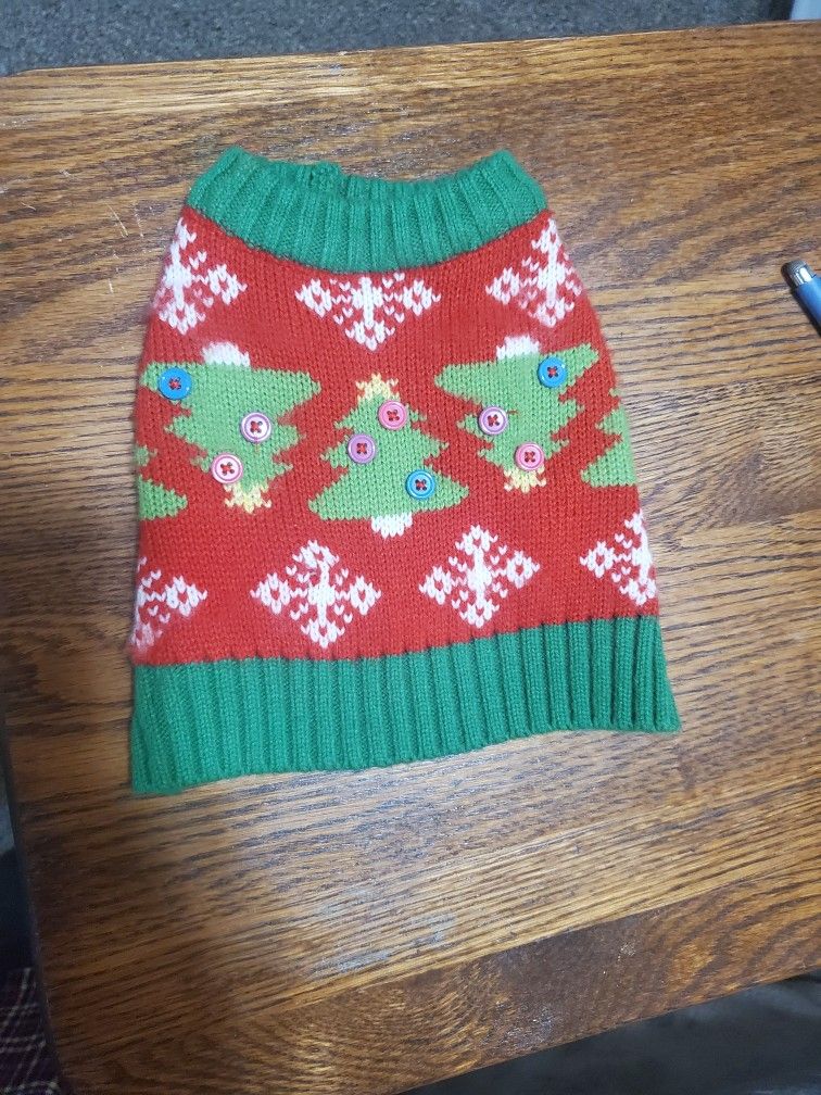 UGLY CHRISTMAS SWEATER FOR XS DOG OR CAT!
