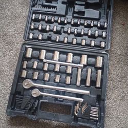Socket Set