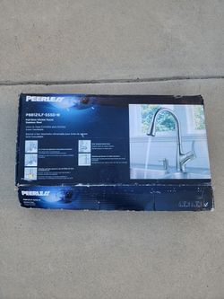 Peerless Stainless Steel Pull-down Kitchen Faucet