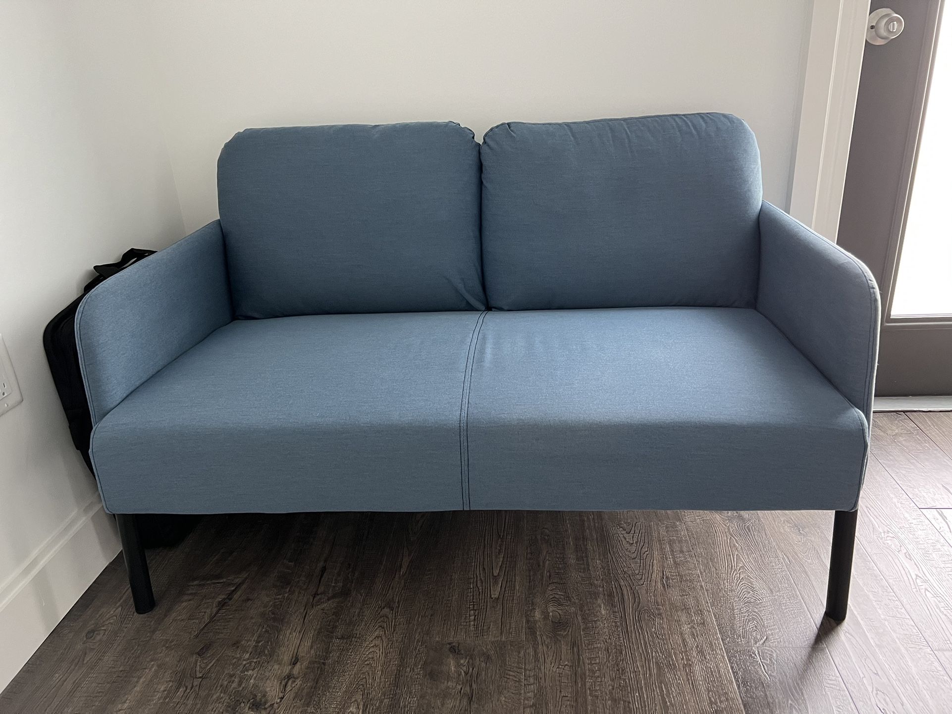 LIGHT WEIGHT - Small Modern Loveseat