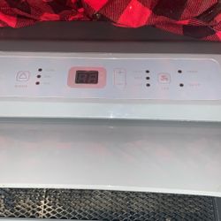Air Conditioner And Dehumidifier 
