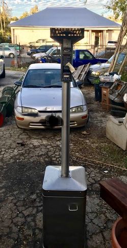 Infinity Glo Commercial Grade Patio Heater with Tank Included. Warm!!! for  Sale in Austin, TX - OfferUp