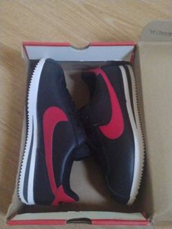 Nike Cortez