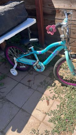 Girl schwinn bike good condiion