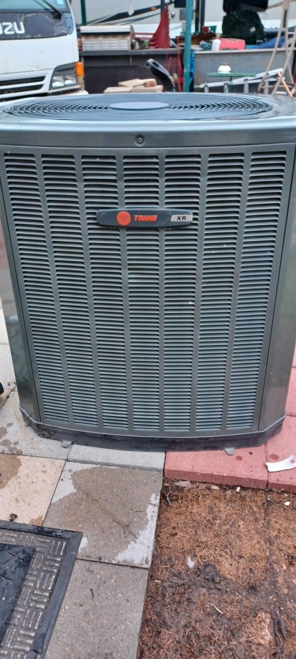 Trane 5 Ton AC unit