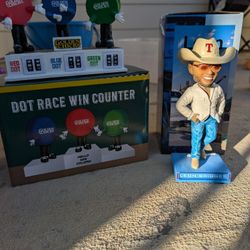 TEXAS RANGERS DOT RACE RESULTS BOBBLEHEAD THEME NIGHT 04/04/2026 and Leon Bridges