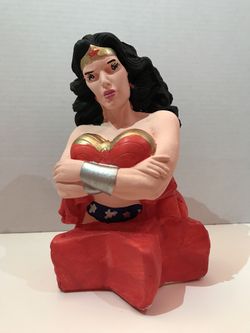 Wonder Woman piggy banks ceramics