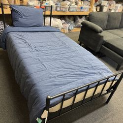 New Twin Bed Mattress Sheets Blanket 