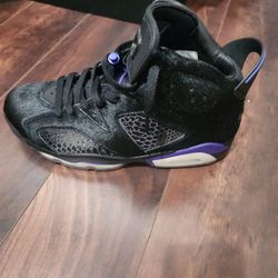 Retro 6 Social Status
