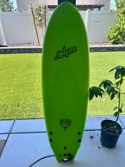 Odysea mayhem lost rnf surfboard 5,11