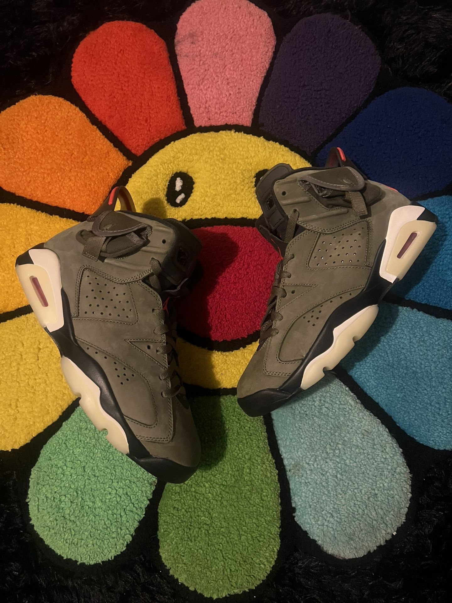 travis scott jordan 6s