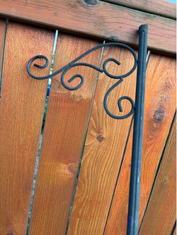 Black Metal Shepherd's Hook.  Read description1st