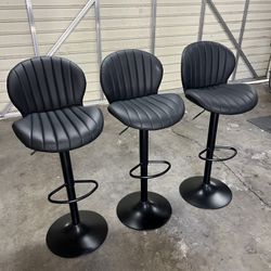 Set of 3 Black Bar Stools