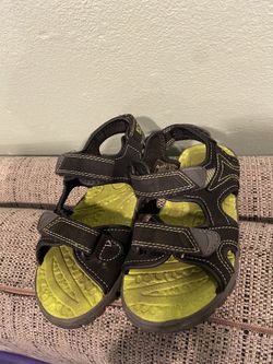 Boys size 13 sandals