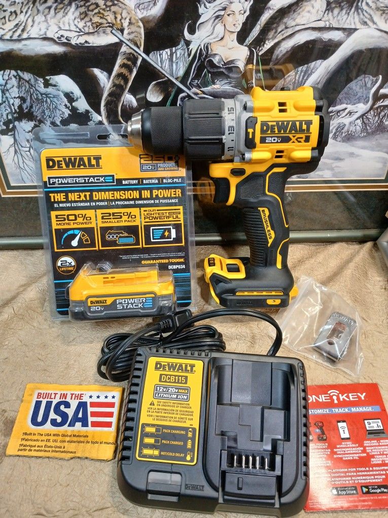 NEW DEWALT 20V XR 1/2 HAMMER DRILL DRIVER TOOL KIT