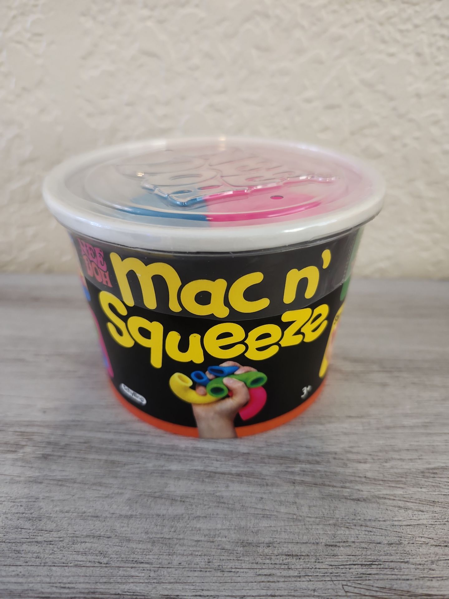 NeeDoh Mac n' Squeeze