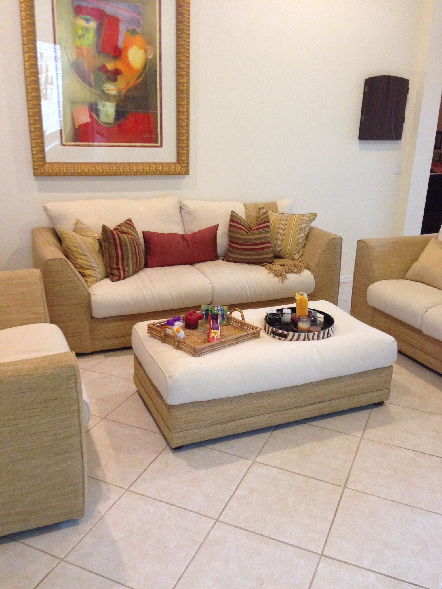 Wicker sofa set