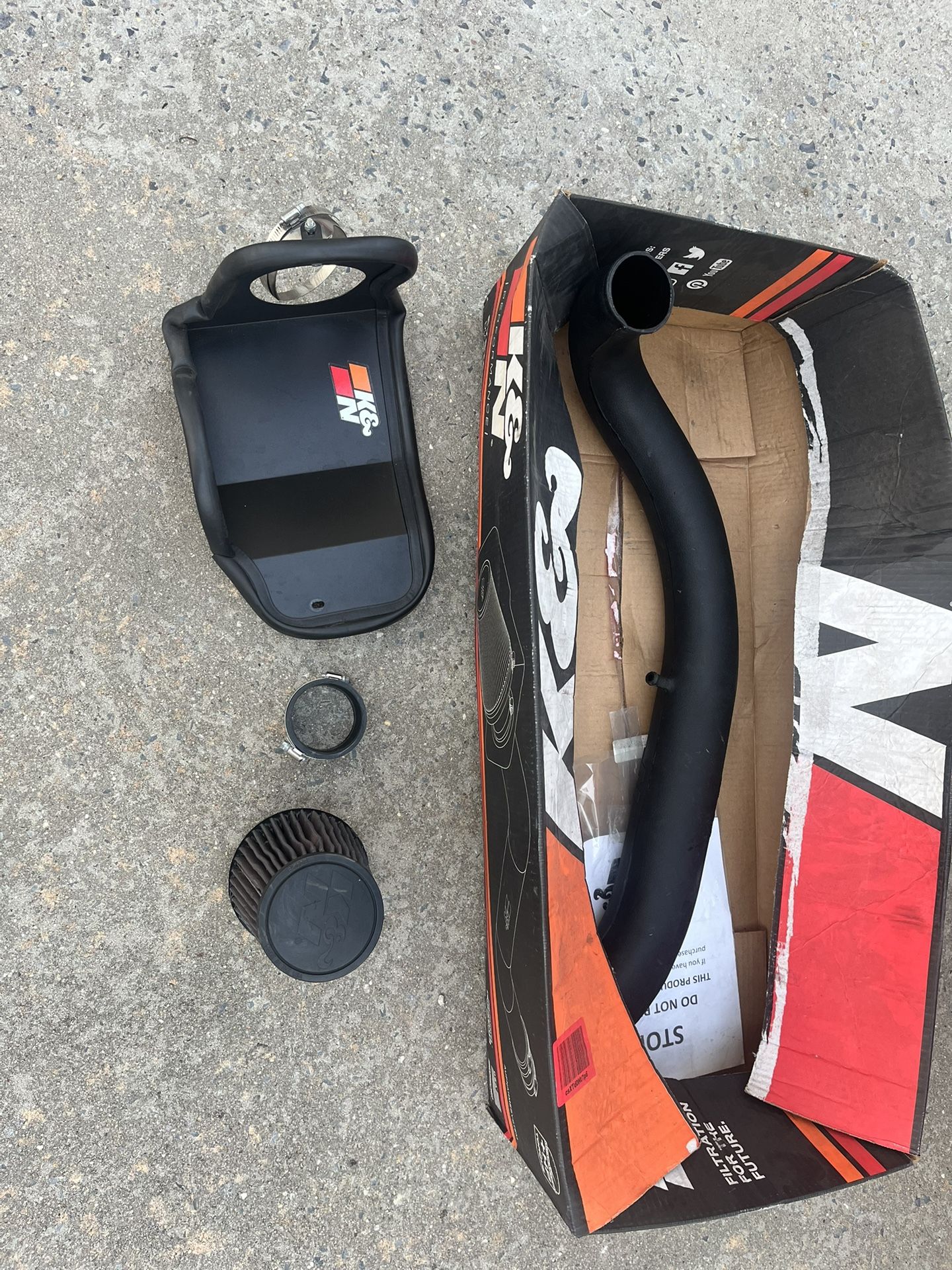 K&N 57-1514-1 Performance Air Intake System