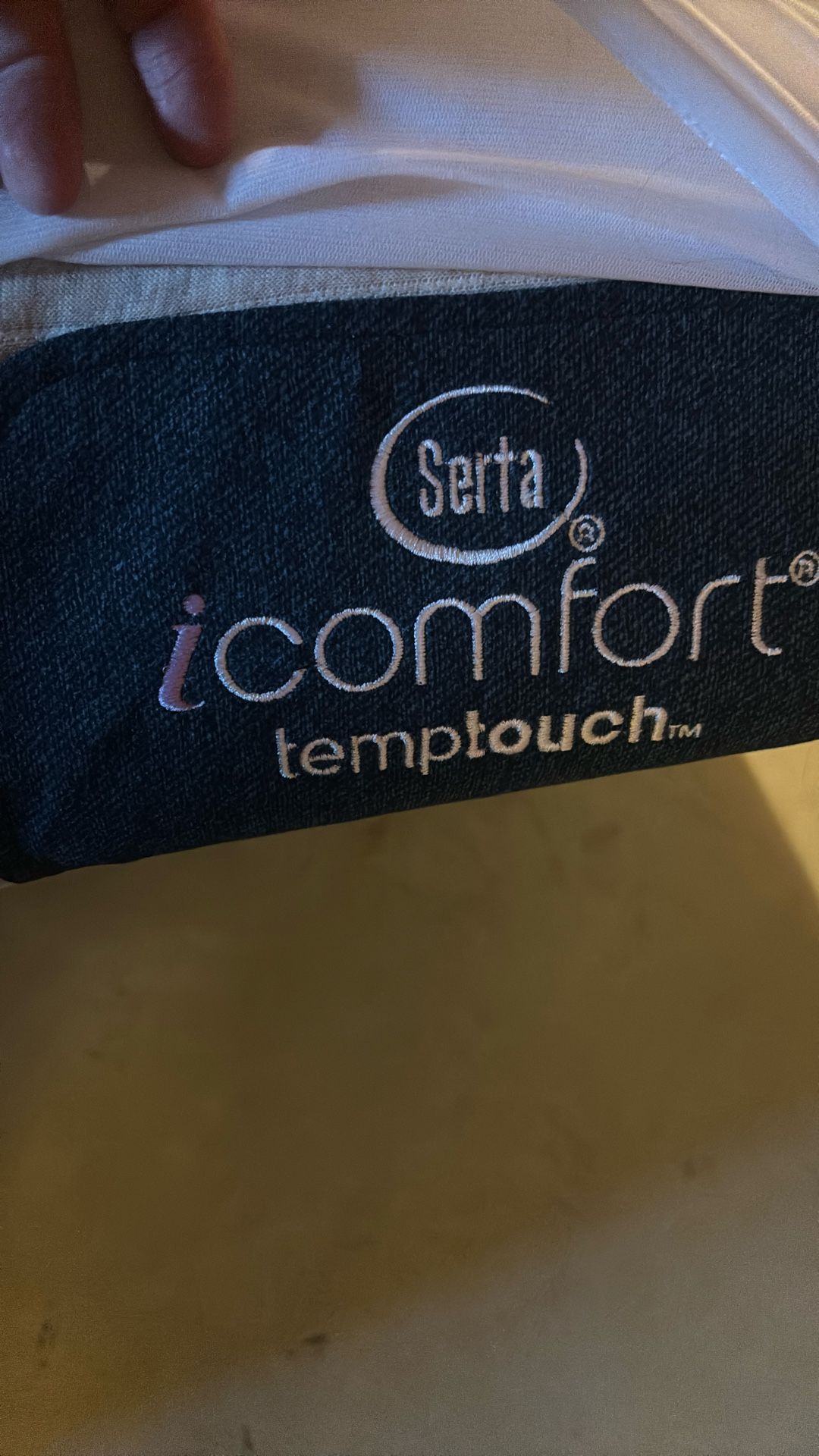 Serta Temperature Controller Foam Mattress + Bed Base