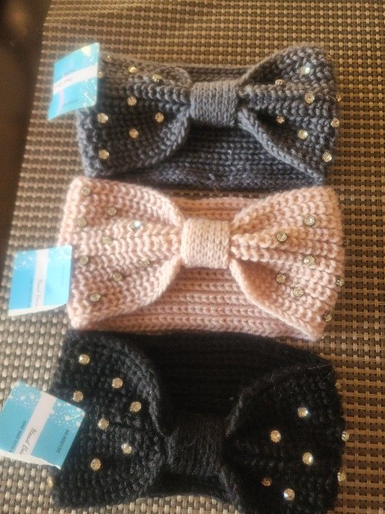 4 Knitted Head Bands