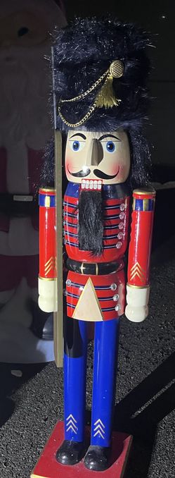 30” British Soldier Nutcracker