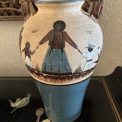 Beautiful Mother & Child Vase