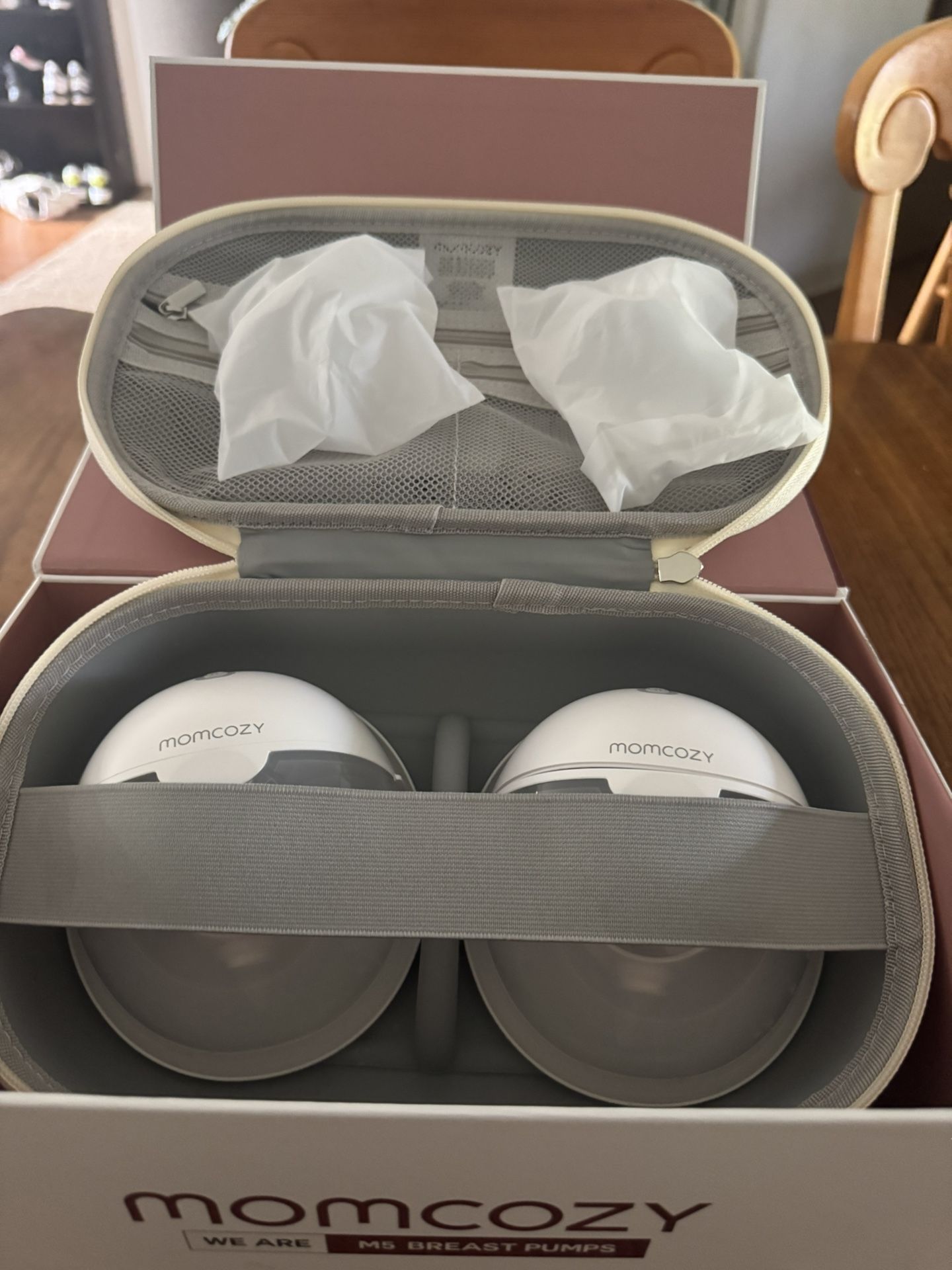 Momcozy M5