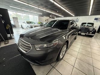 2016 Ford Taurus
