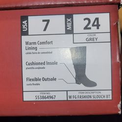 Women's Size 7 Black Tall Boots Bnib