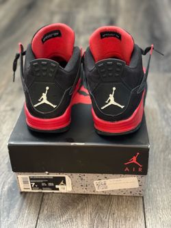 Jordan Red Thunder 4s