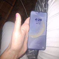 Brand New Unlocked Verizon Wireless Samsung Galexy S25 Gray Dark Blue