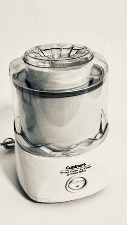 Cuisinart  1.5 Qt Ice Cream Maker