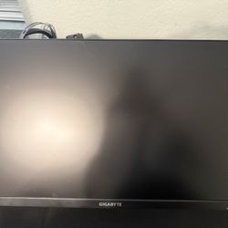 Gigabyte M27Q X 27” QHD 240Hz IPS Gaming Monitor – Excellent Condition