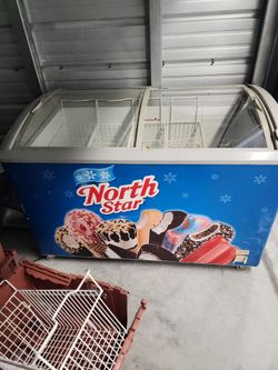 Icecream Freezer Display