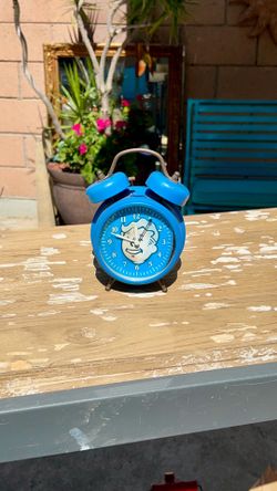 officially licensed Fallout Vault Boy Face Alarm Clock