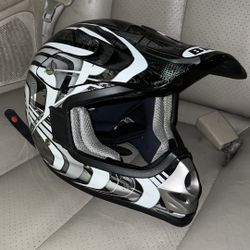Bilt Brand Motocross Dirt Bike Helmet Size JR