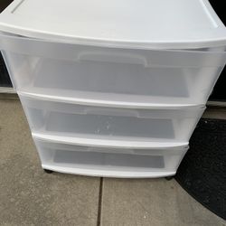 Sterilite Three White Storage  Drawers With Wheels Used Good  