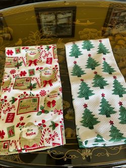 Christmas Kitchen Towels Set of 2