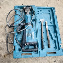 Makita HM1307CB Demolition Hammer , Heavy -Duty 
