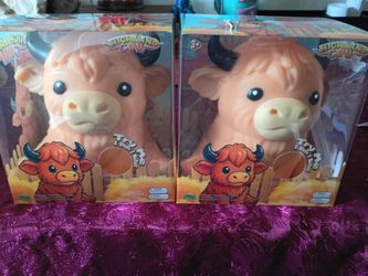 2 HIGHLAND  COWS SQUISHYS