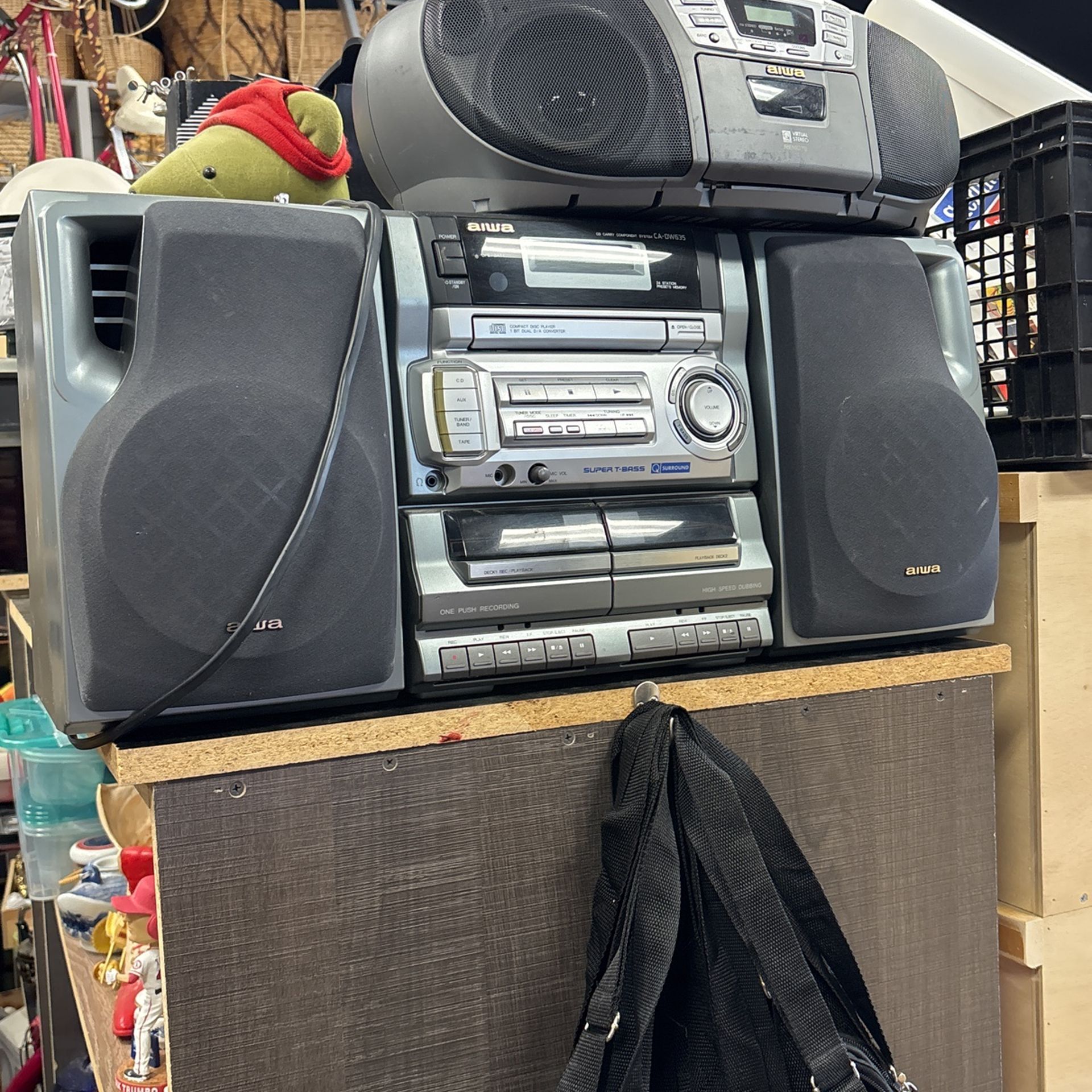 Aiwa Stereo Sound System Casete Player