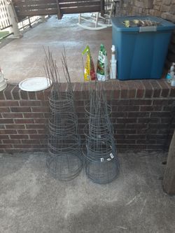 Tomato cages