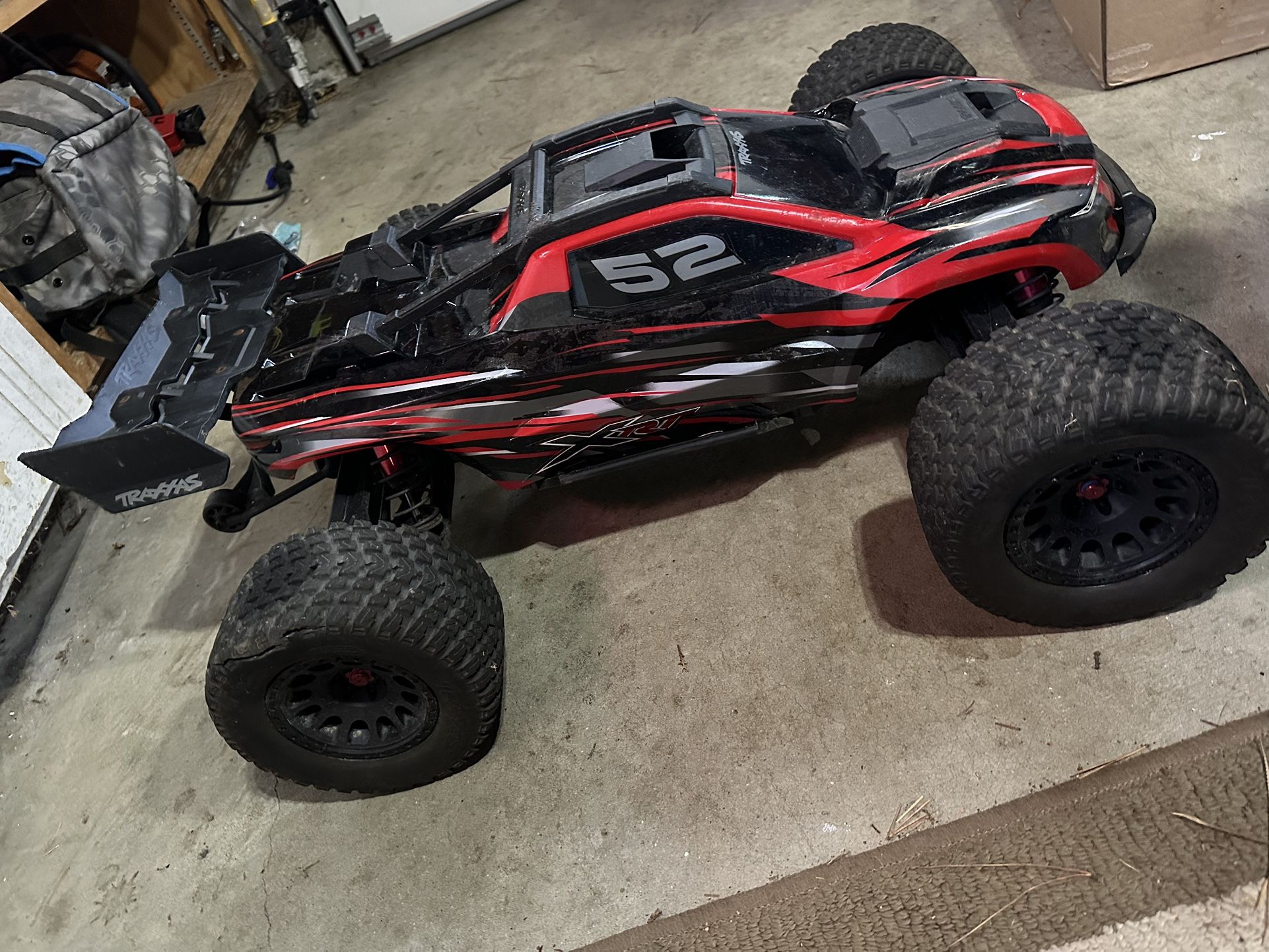 Traxxis XRT | RTR | + Charger (See Description)