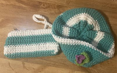 Handmade Crochet Hat and Small Purse