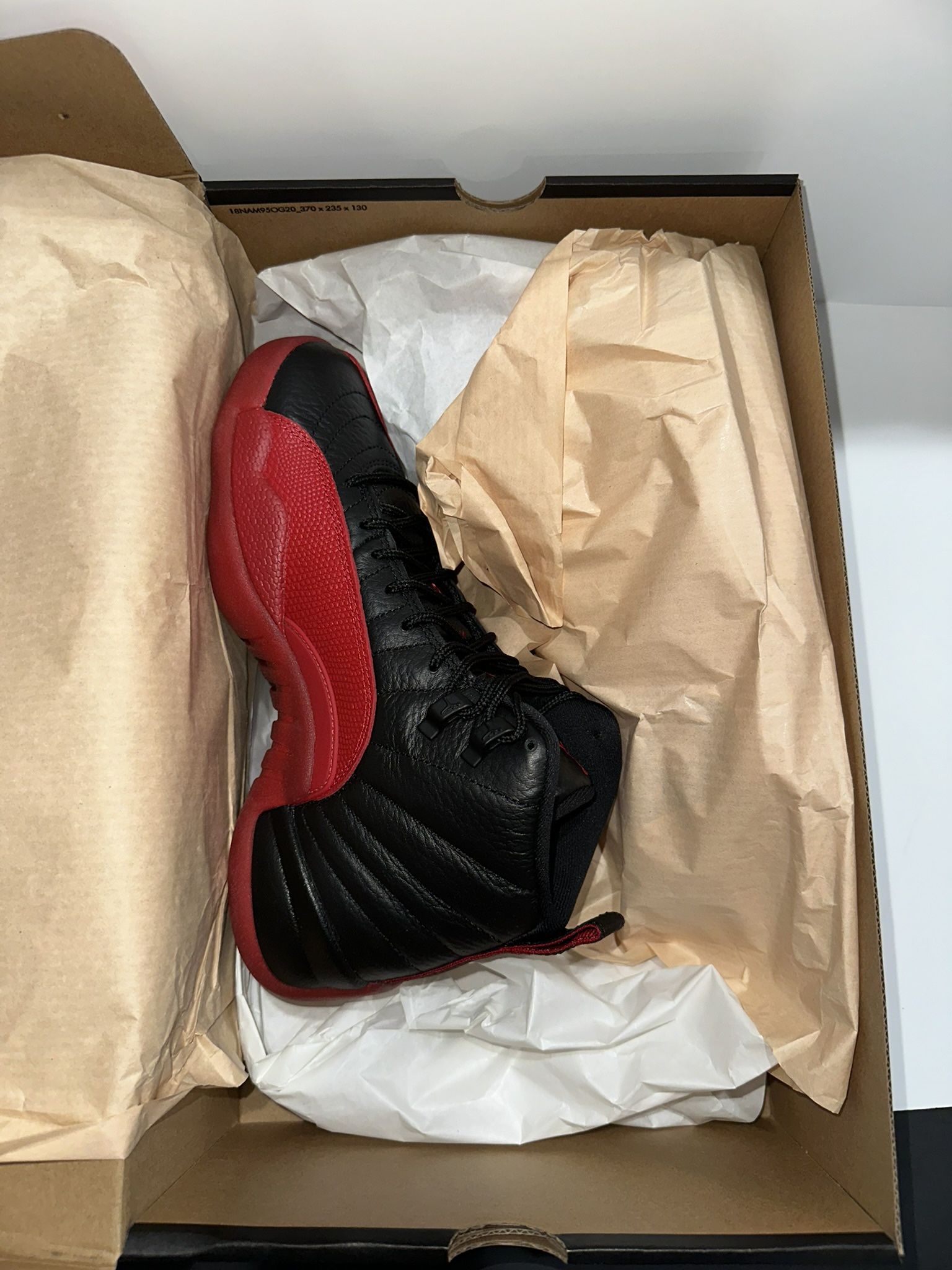 Jordan 12 Retro Flu Game (2025) Size 7 mens