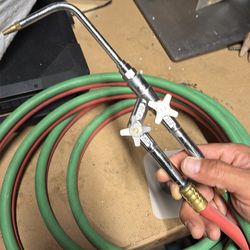 Twin welding hose