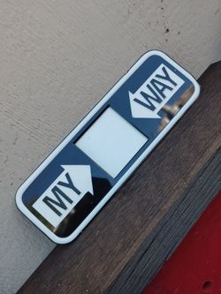 Metal my way frame $15