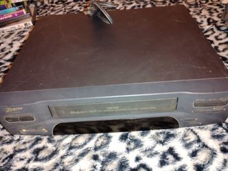 Zenith VHS HQ 4-Head Hi-Fi VCR