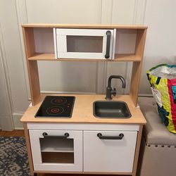 KidKraft wood child’s kitchen play set
