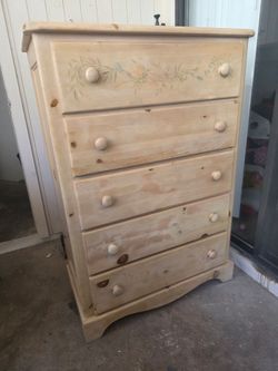 Dresser